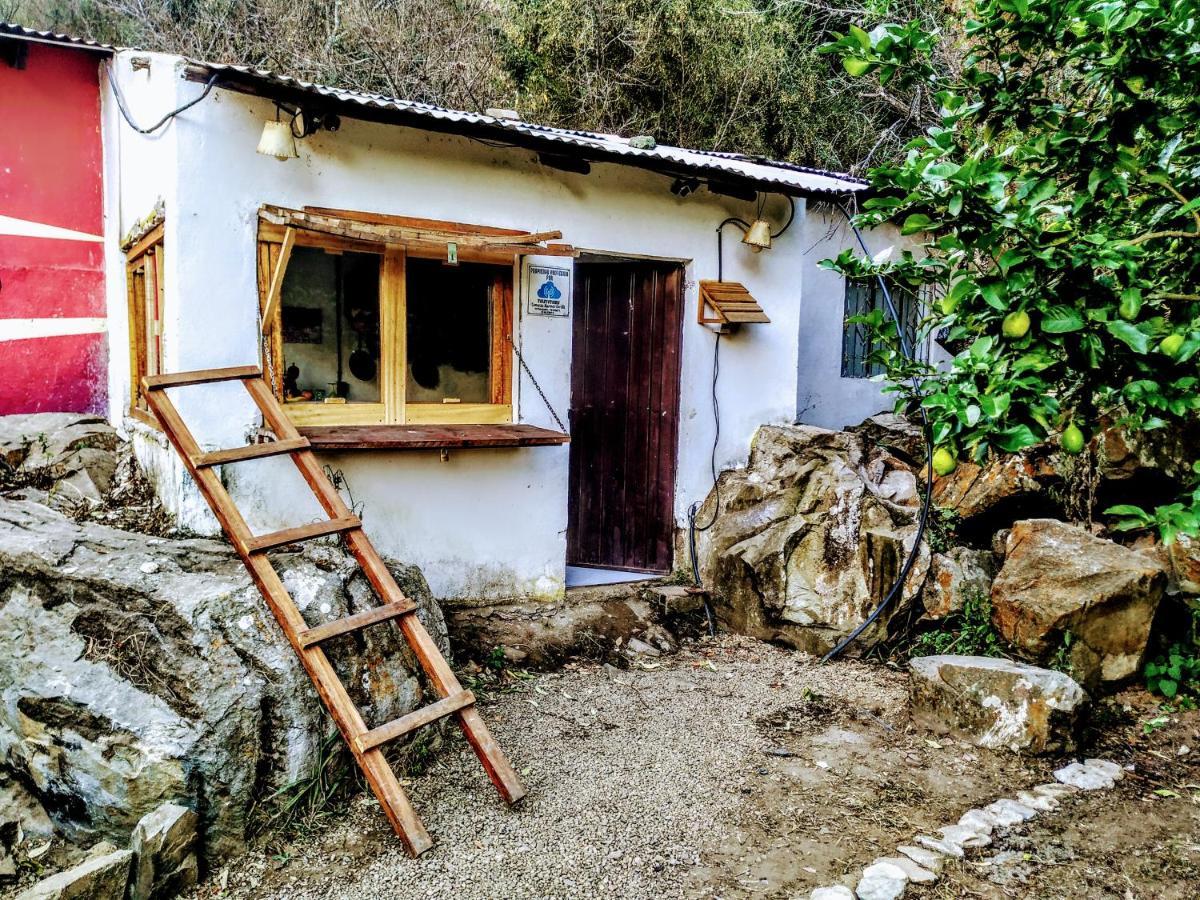 La Poza Del Pato Hotel Tarija Buitenkant foto