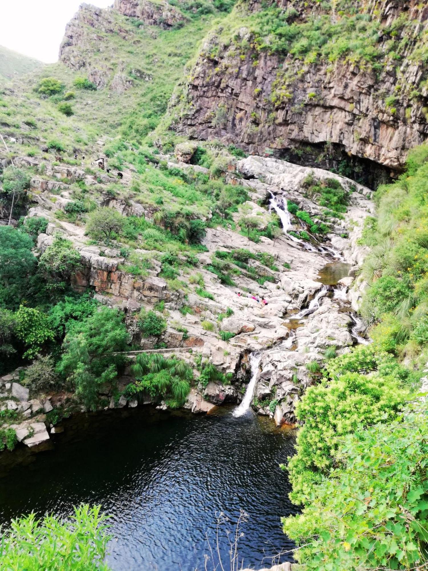 La Poza Del Pato Hotel Tarija Buitenkant foto